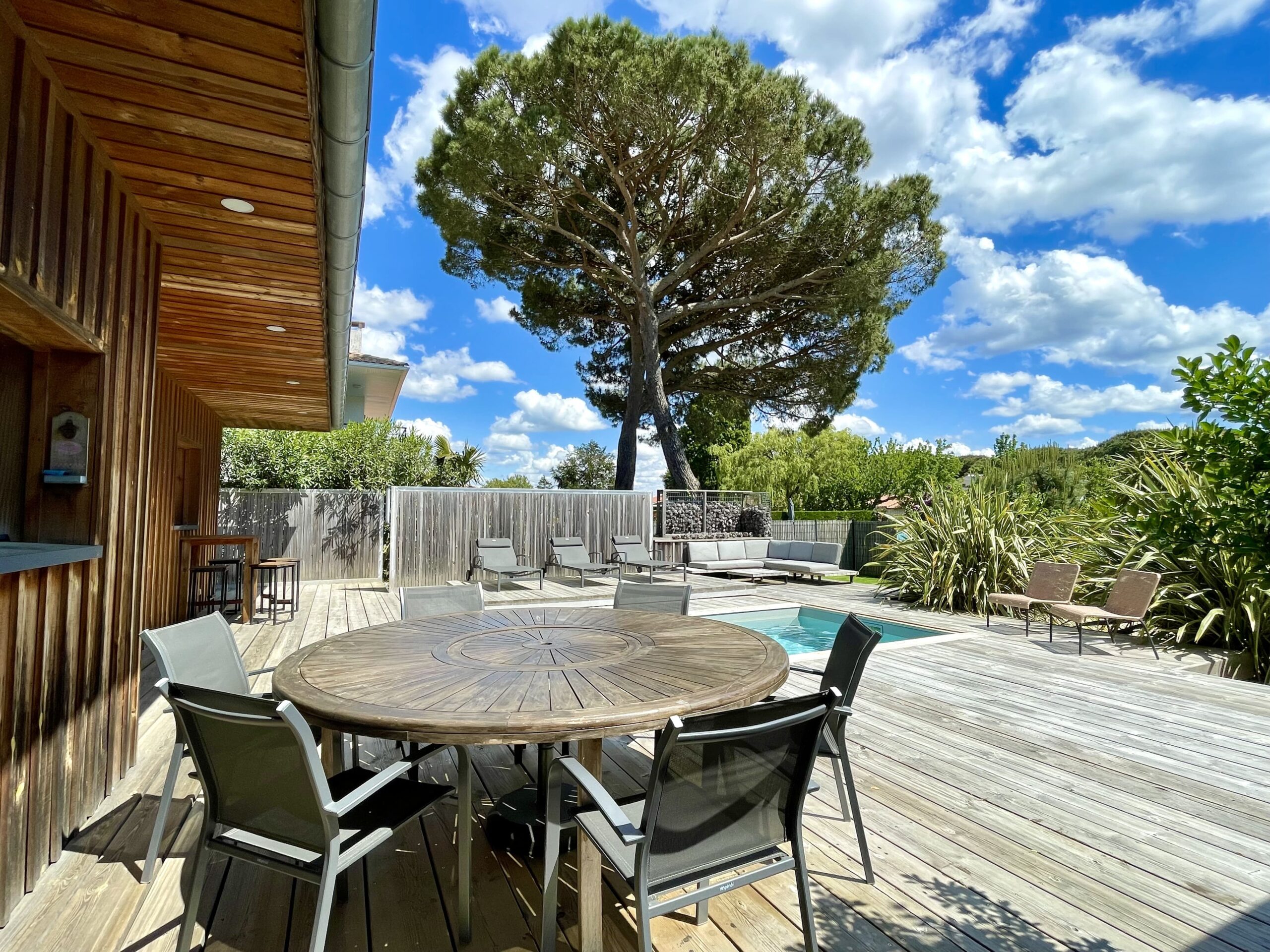 Espace repas extérieur